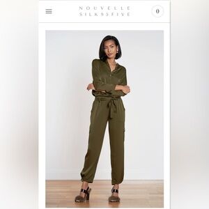 NWOT Nouvelle Silk95Five Montenegro Tunic in Olive from London. Size M